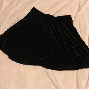 Fake velvet skirt